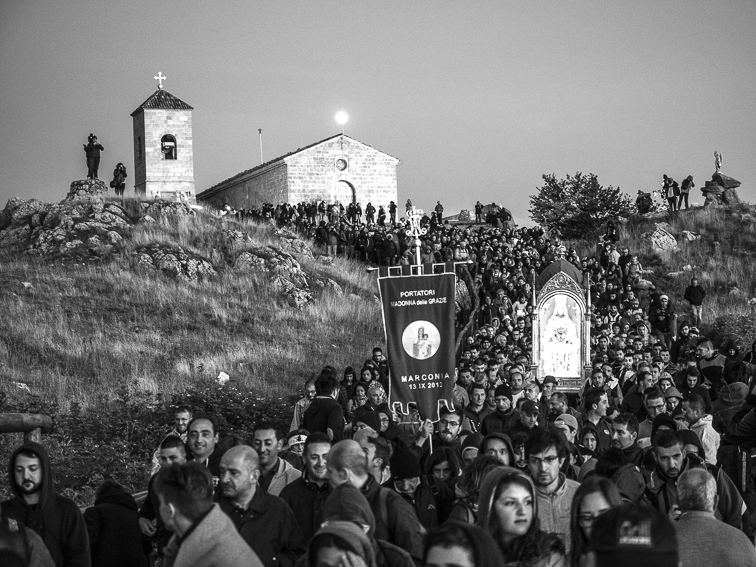 La processione